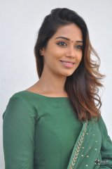 Nivetha Pethuraj At Mental Madilo Movie Press Meet